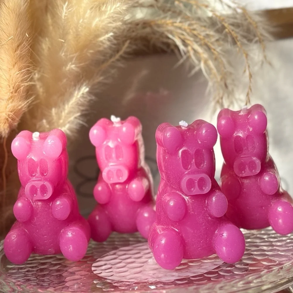 🍭Pink little piglets -Shaped Candles🧁